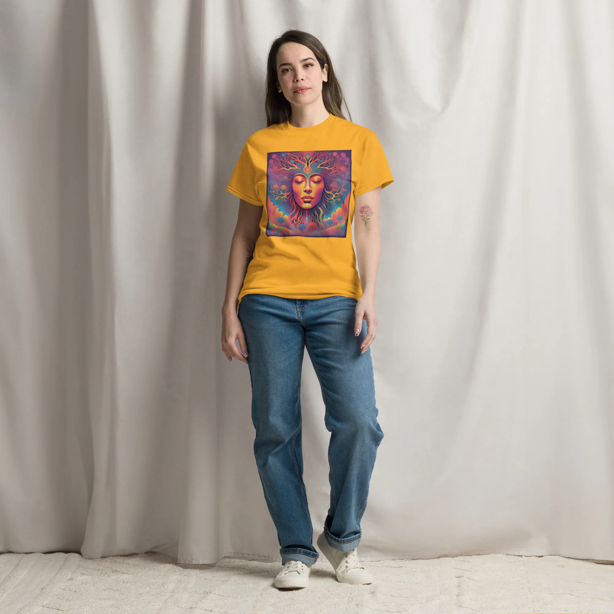 T-Shirt "Eine mystische Frau" 10 T-Shirt "Eine mystische Frau" – Bild 10