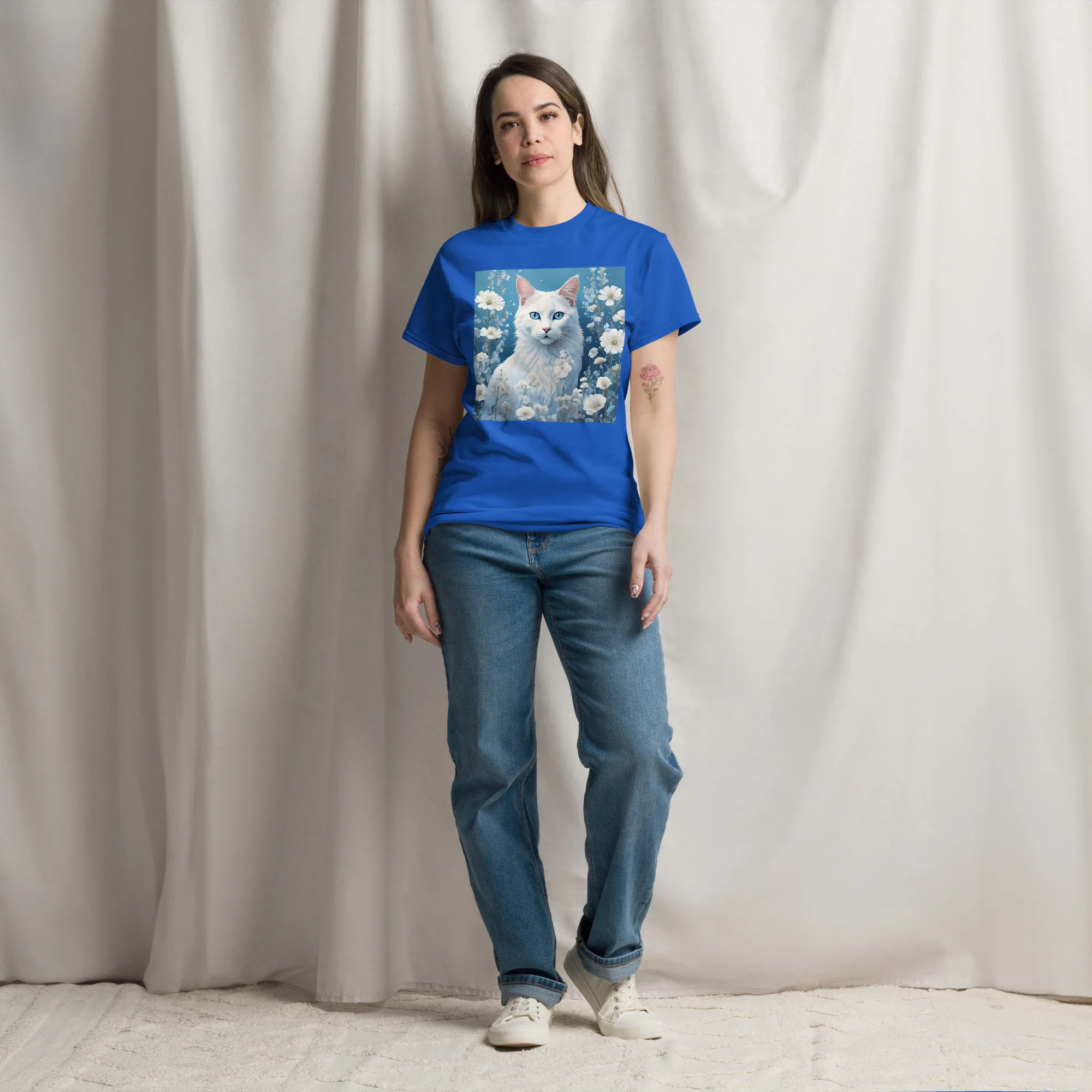 T-Shirt "Weißes Kätzchen" 5 T-Shirt "Weißes Kätzchen" – Bild 5