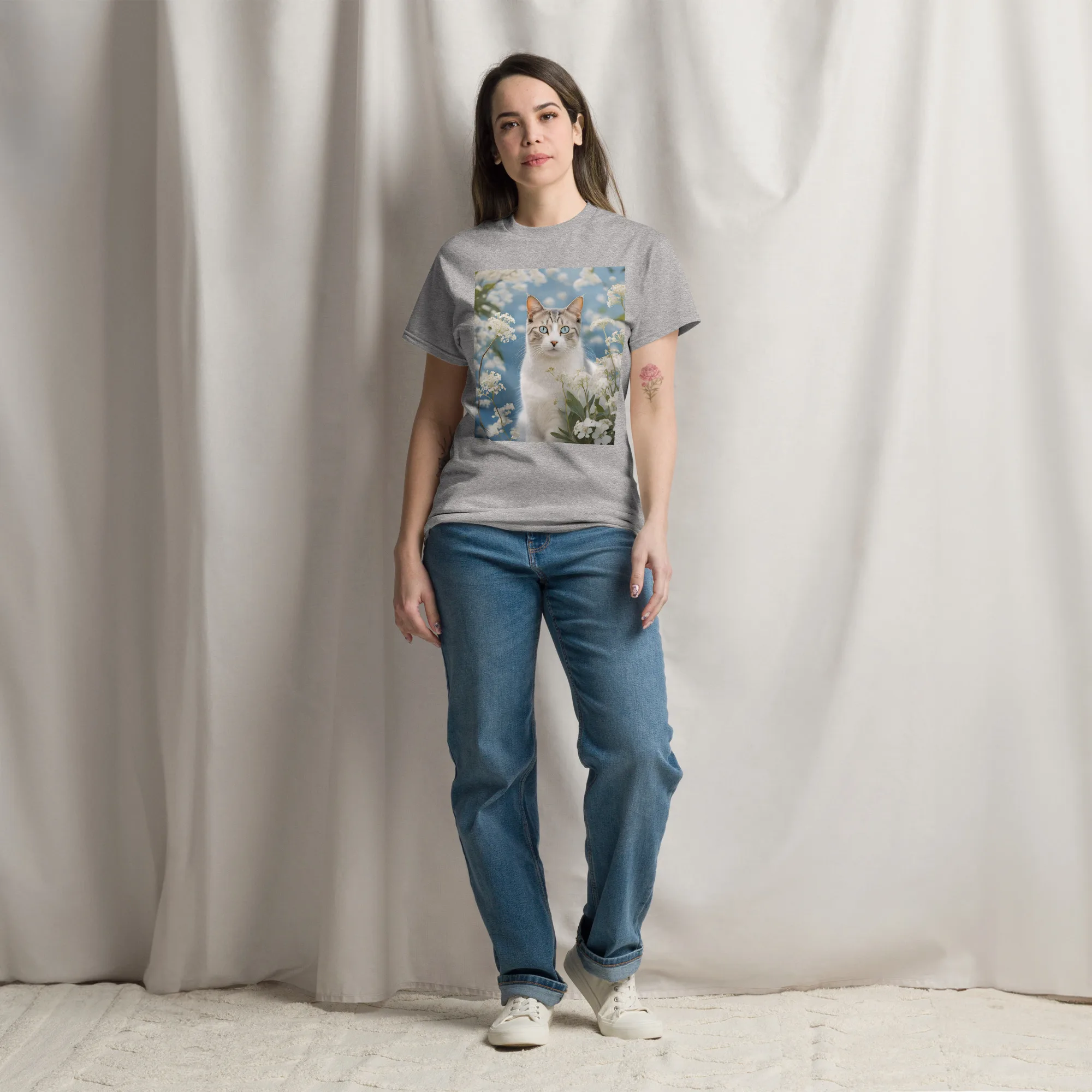 T-Shirt "Katze mit Blumen"